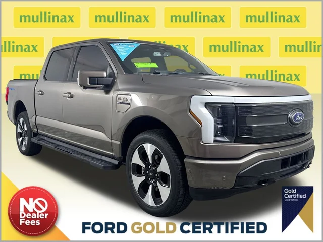 2022 Ford F-150 Lightning Platinum