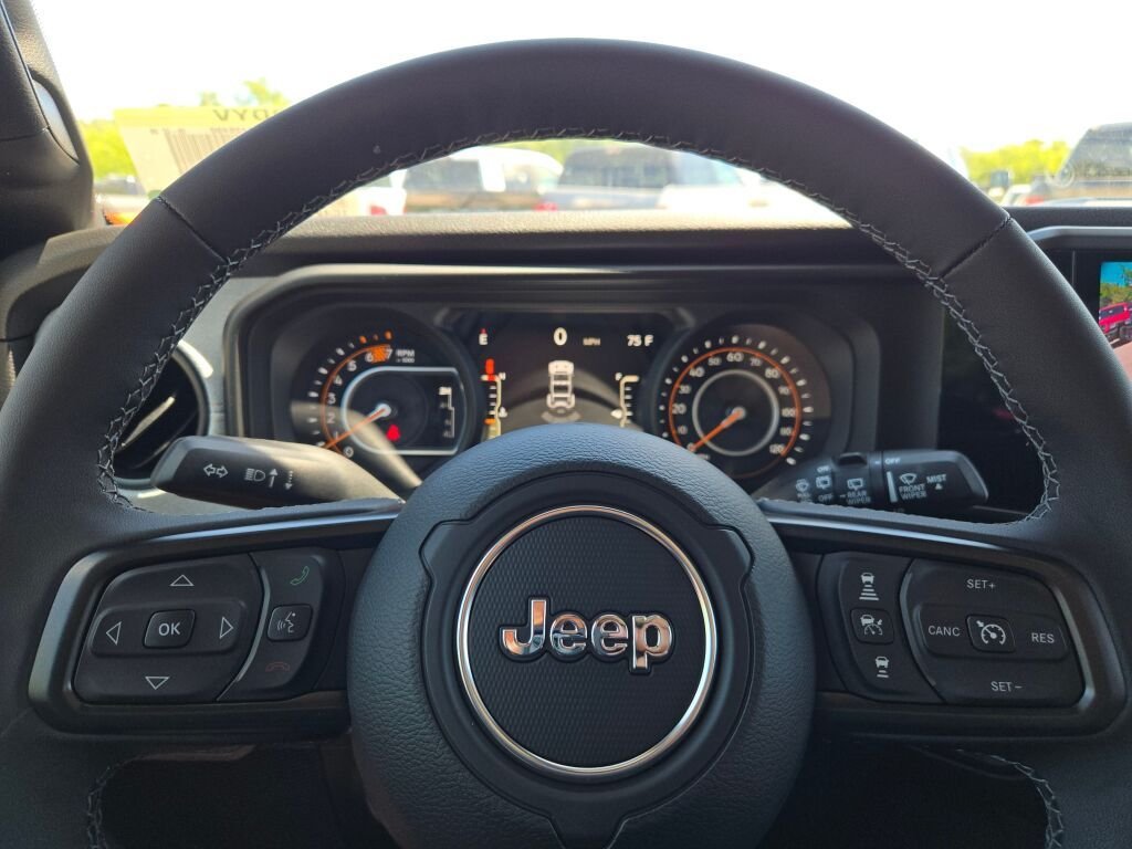 New 2026 Anvil Clear-Coat Exterior Paint Jeep Sport S image 29
