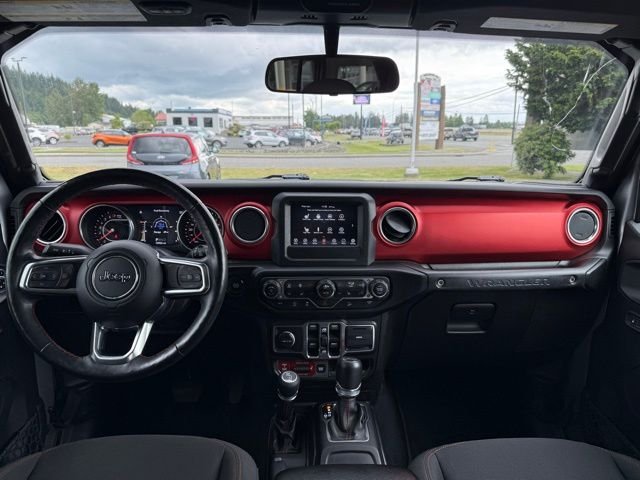Used 2018 Silver Jeep Unlimited Rubicon image 23