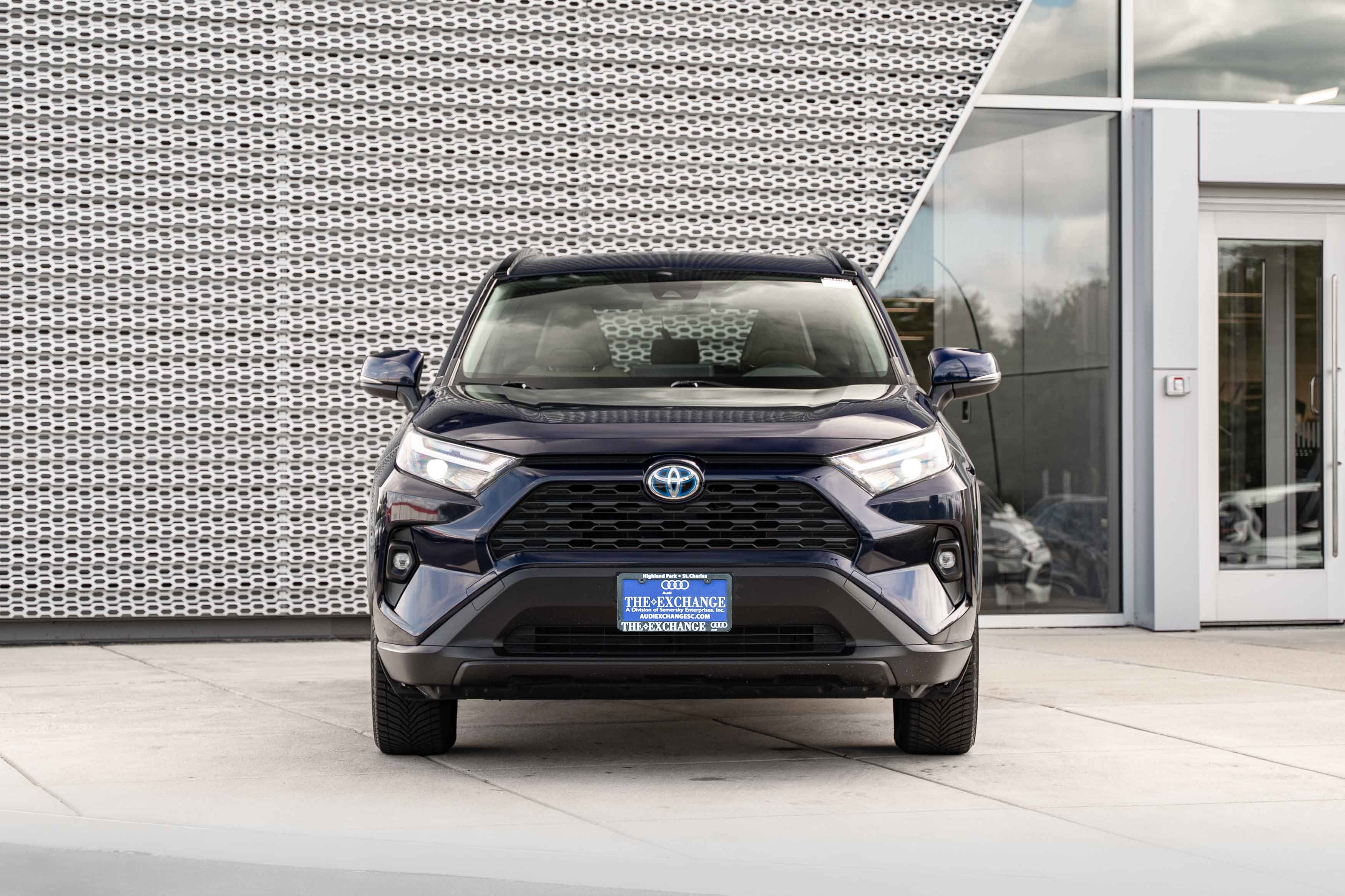 Used 2022 Blueprint Toyota Hybrid XLE Premium image 30