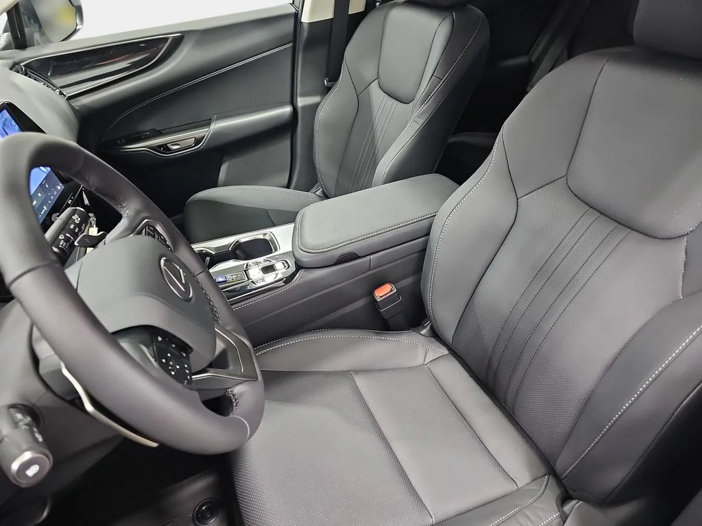 New 2026 Ultra White Lexus AWD image 14