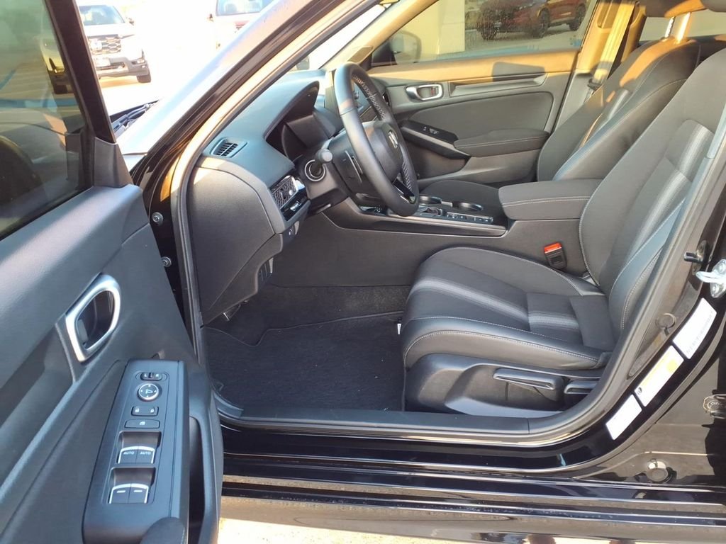 2026 Honda Civic Sport - Photo 16