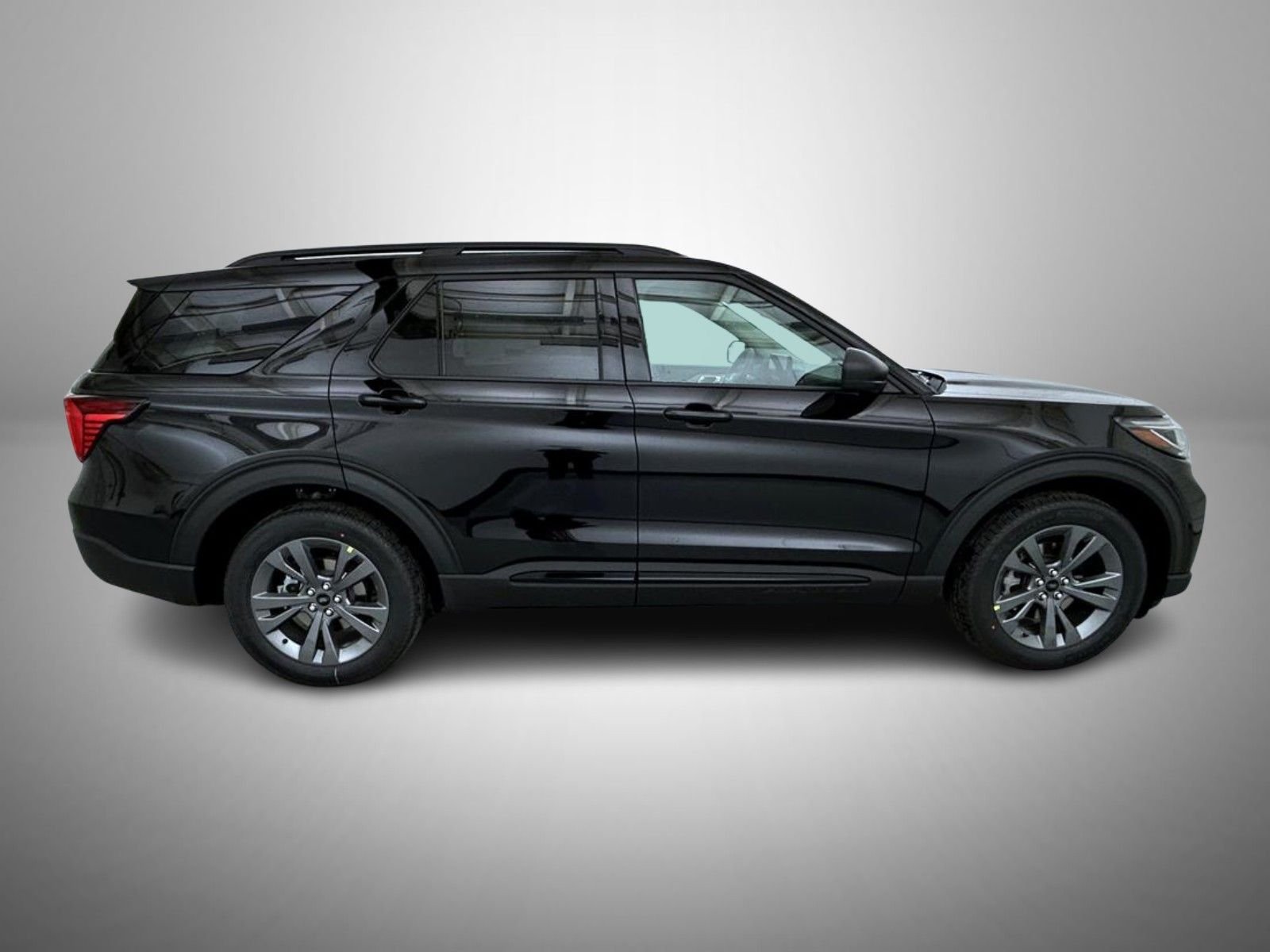 New 2026 Agate Black Metallic Ford Active image 4
