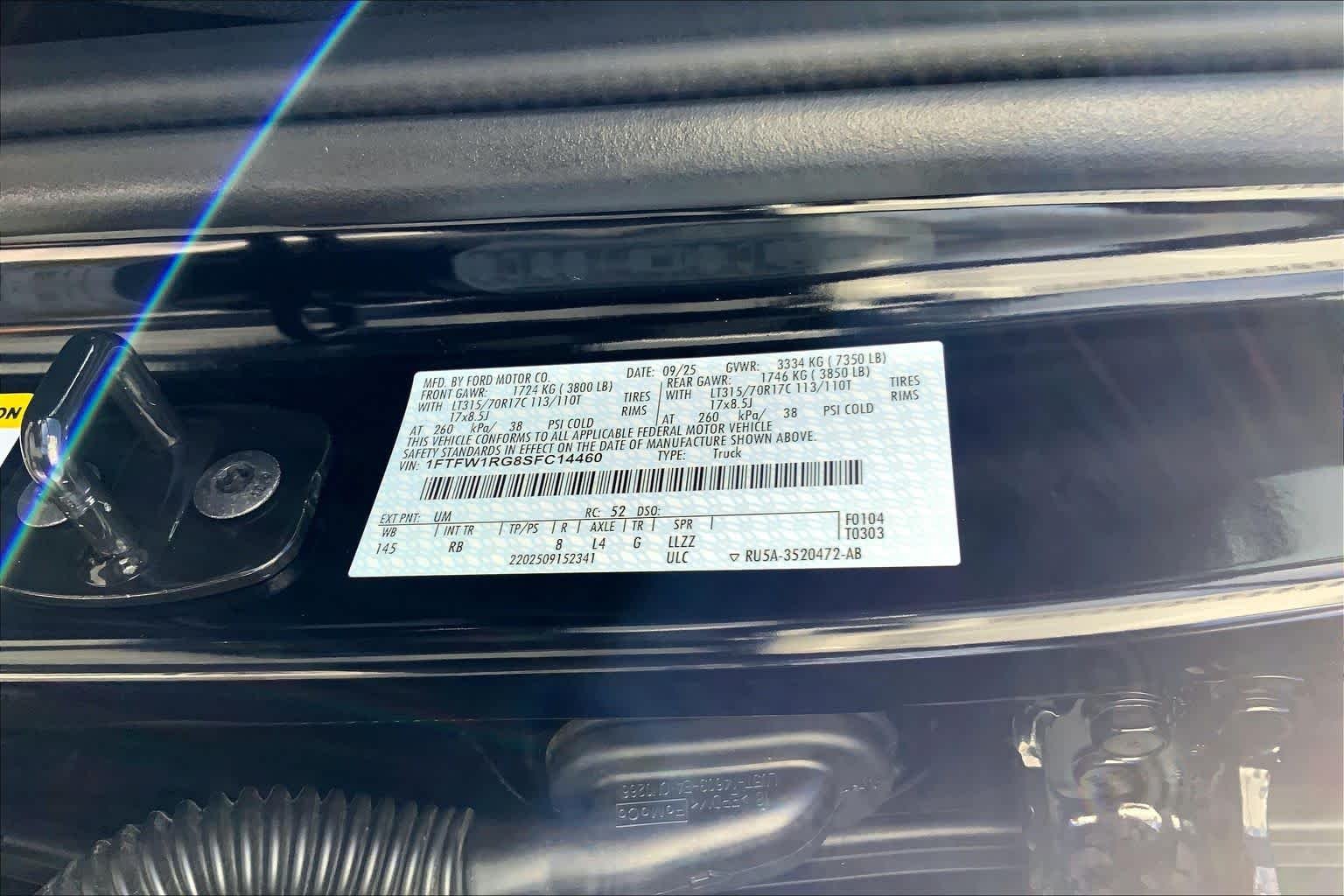 Used 2025 Agate Black Metallic Ford Raptor image 34