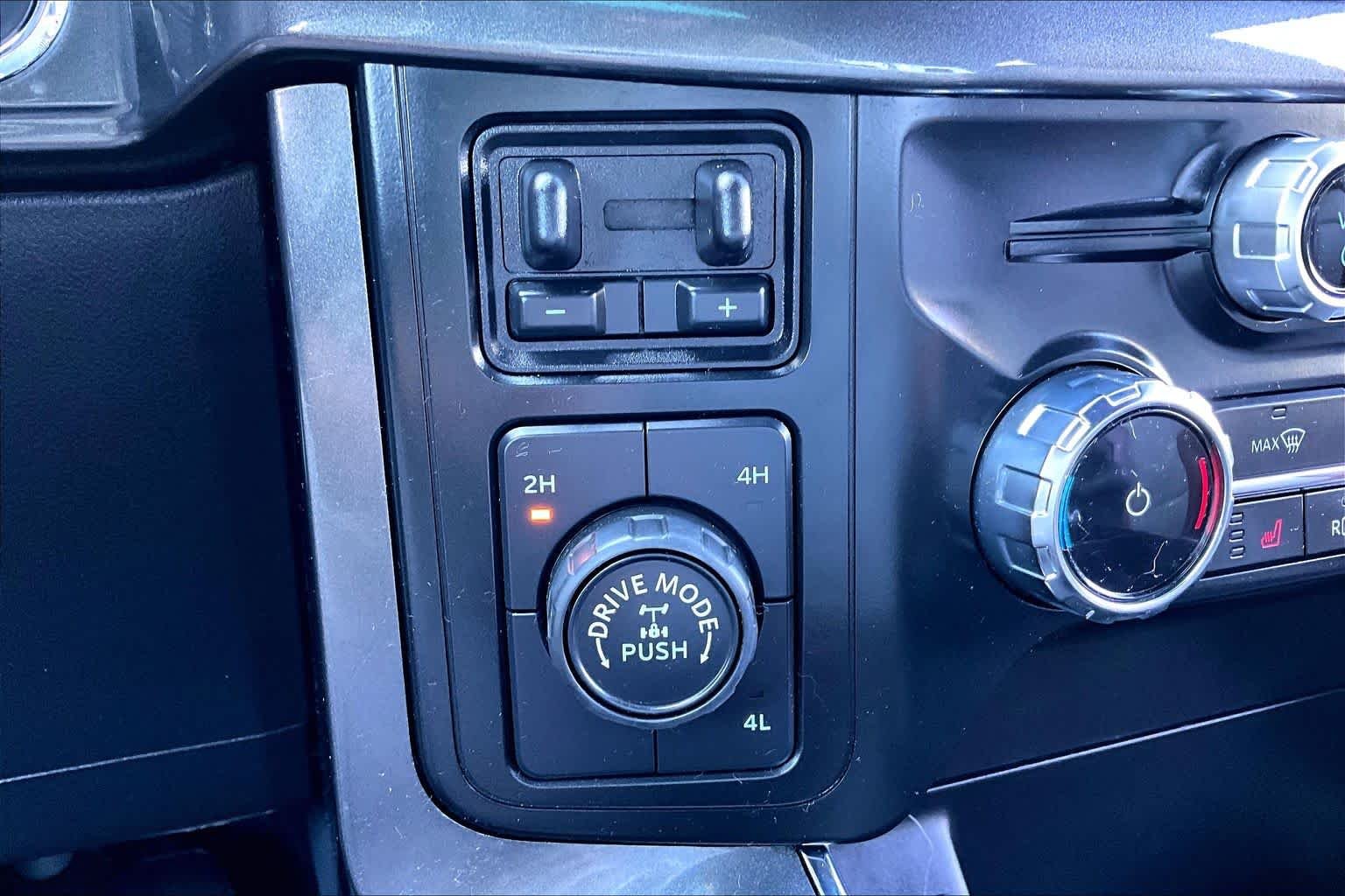 Used 2023 Carbonized Gray Ford XLT image 34