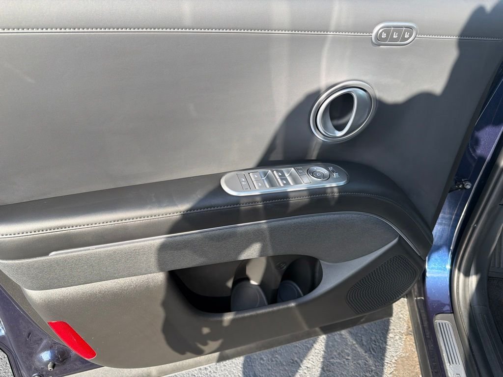 Used 2026 Blue Hyundai Calligraphy image 9