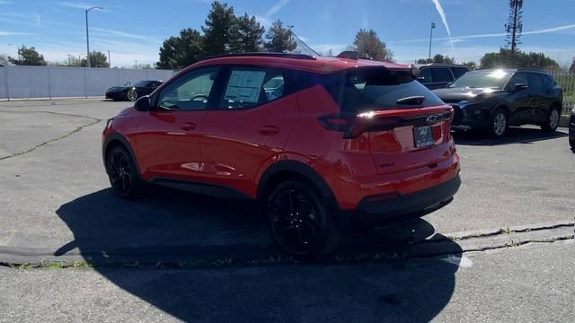 2027 Chevrolet Bolt RS - Photo 6