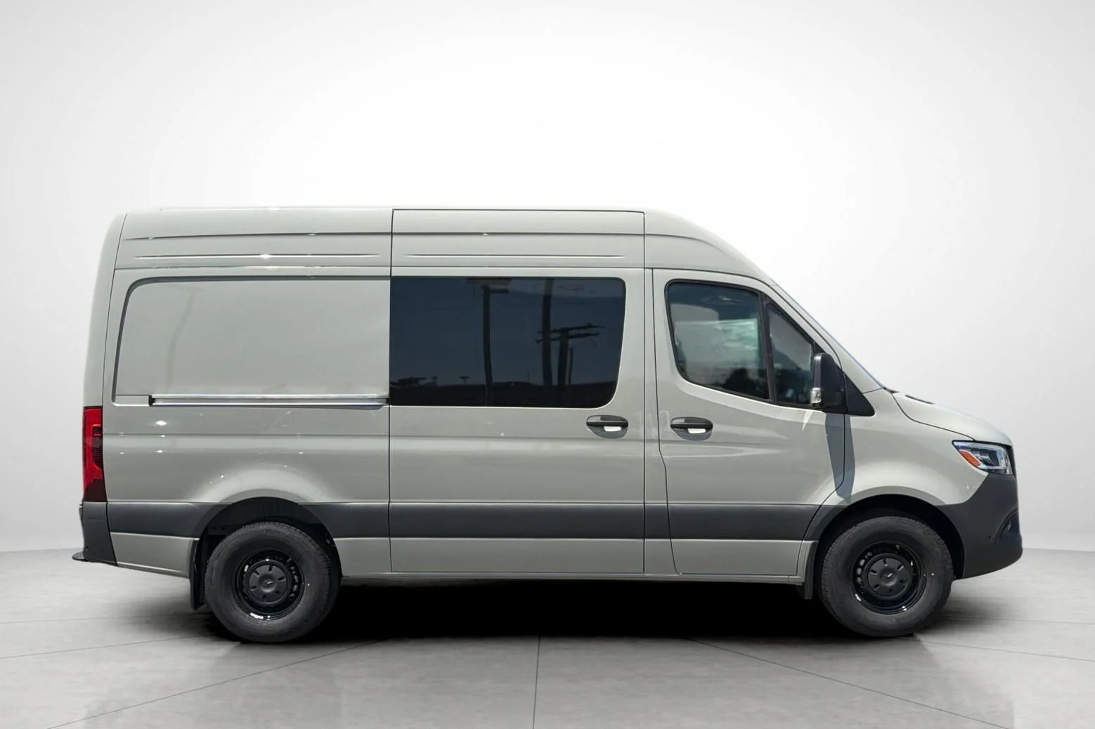 New 2026 Gray Mercedes-Benz Crew 144 WB image 27