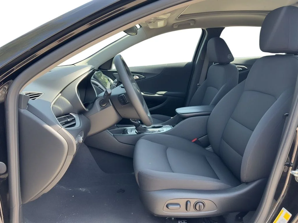 Used 2024 Black Chevrolet LT image 6