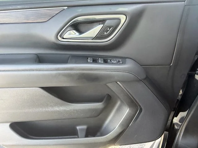 Used 2022 Black Chevrolet LS image 33