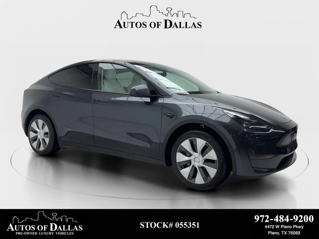 2024 Tesla Model Y Long Range Rear Wheel Drive's photo