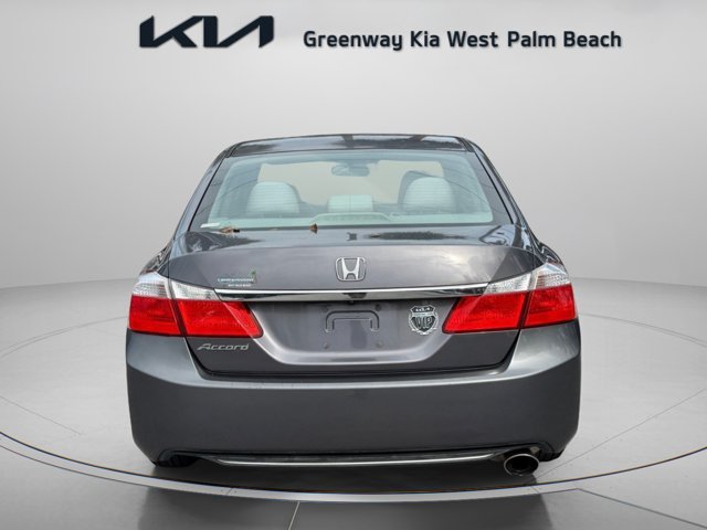 Used 2015  Honda LX image 6