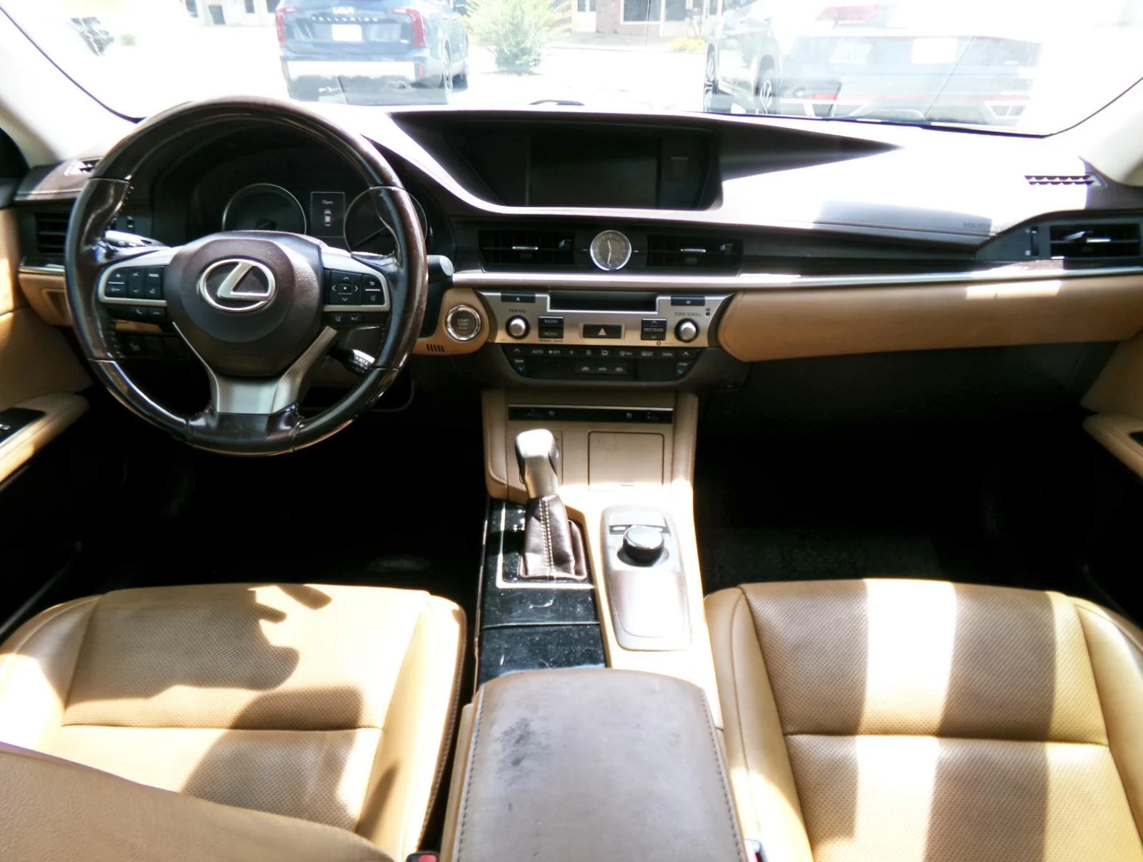 Used 2017 Eminent White Pearl Lexus ES 350 image 10
