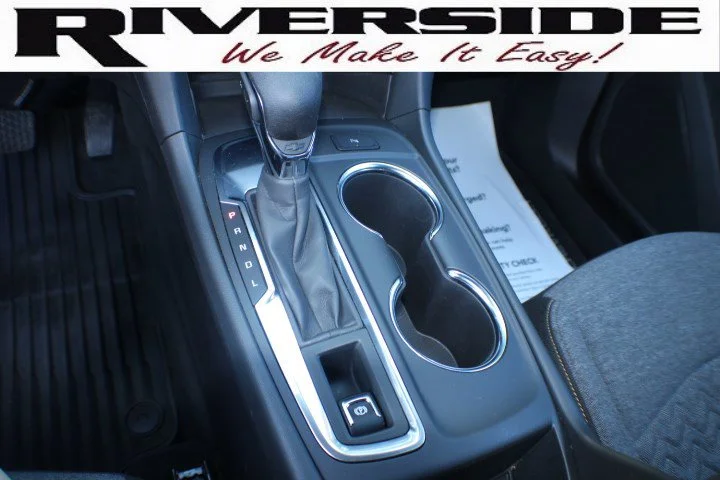Used 2023 Radiant Red Tintcoat Chevrolet LT image 11