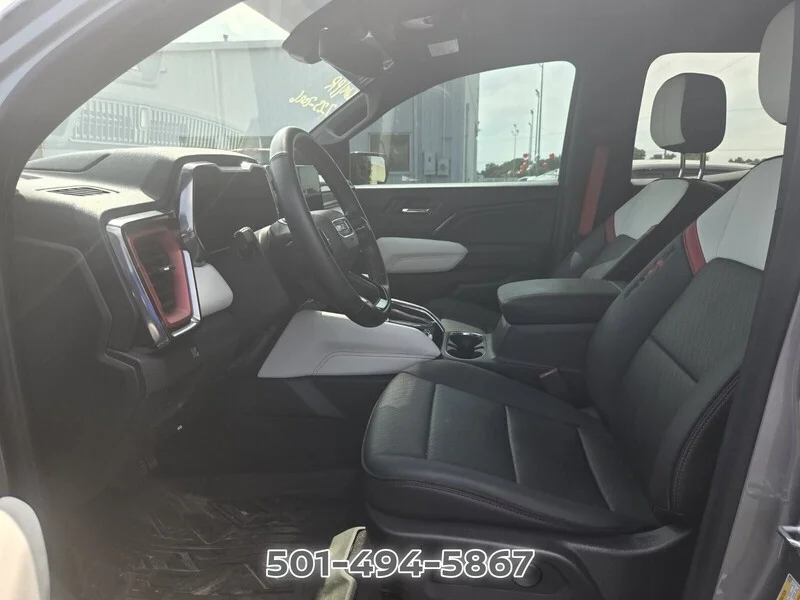 Used 2025 Sterling Metallic GMC AT4 image 9