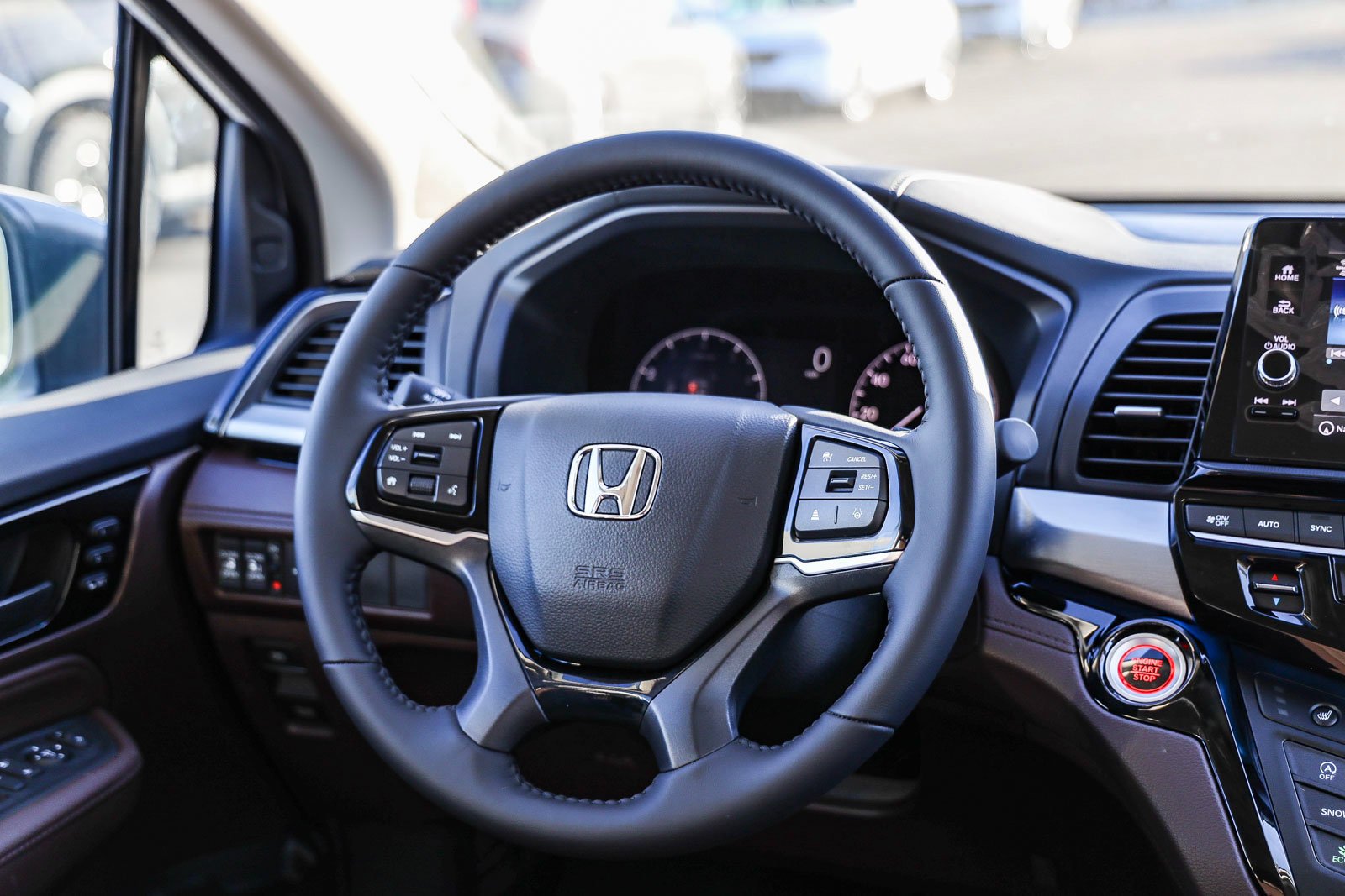 New 2026 Platinum White Pearl Honda Touring Auto image 17