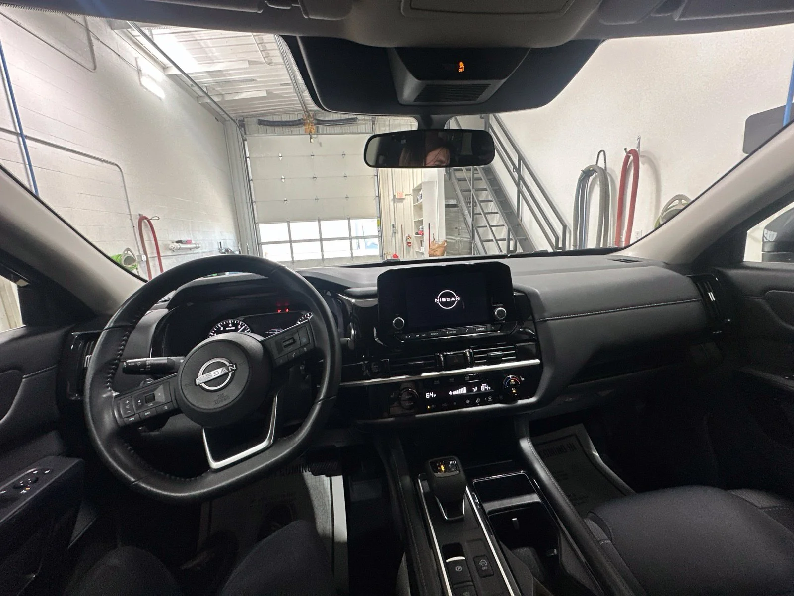 Used 2025 Gray Nissan SV image 38