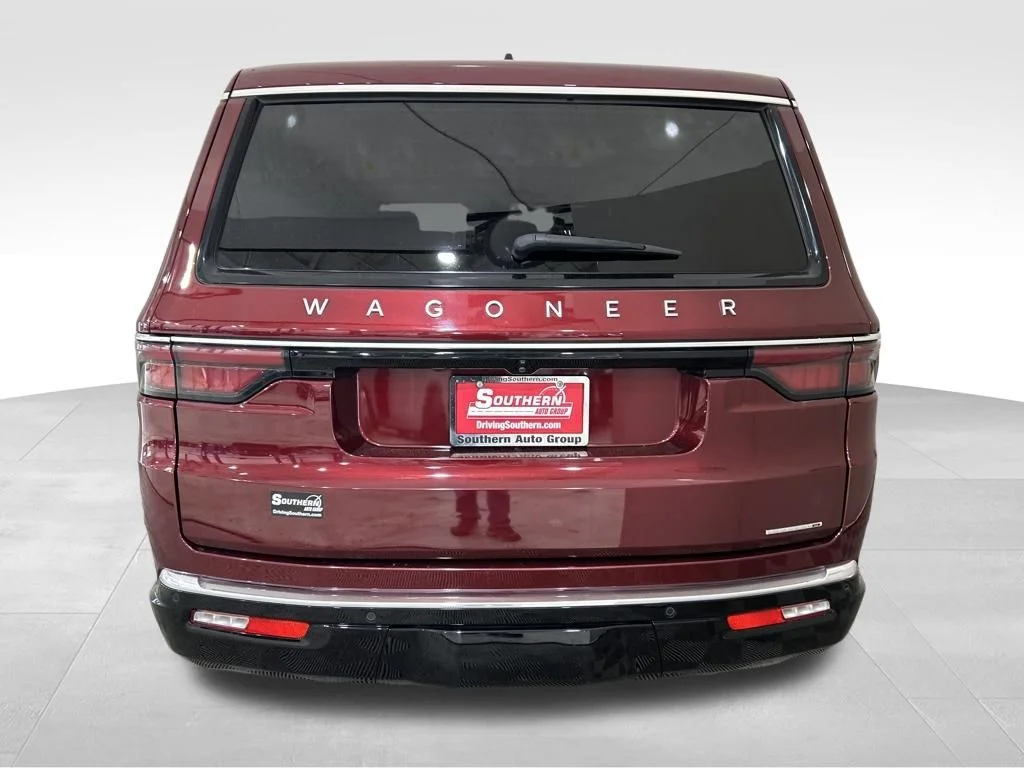 Used 2024 Red Jeep Series III image 4