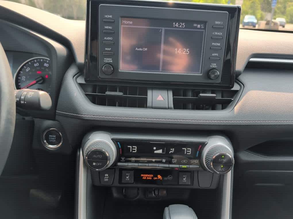 Used 2019 Ruby Flare Pearl Toyota XLE image 18