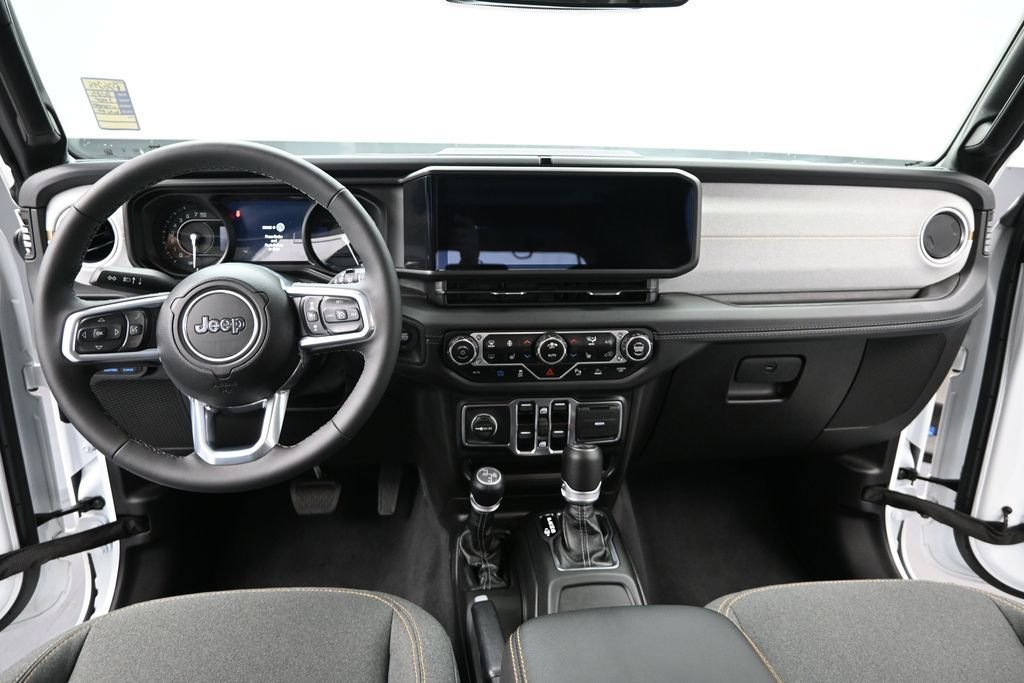Used 2025 White Jeep Sahara 4xe image 16