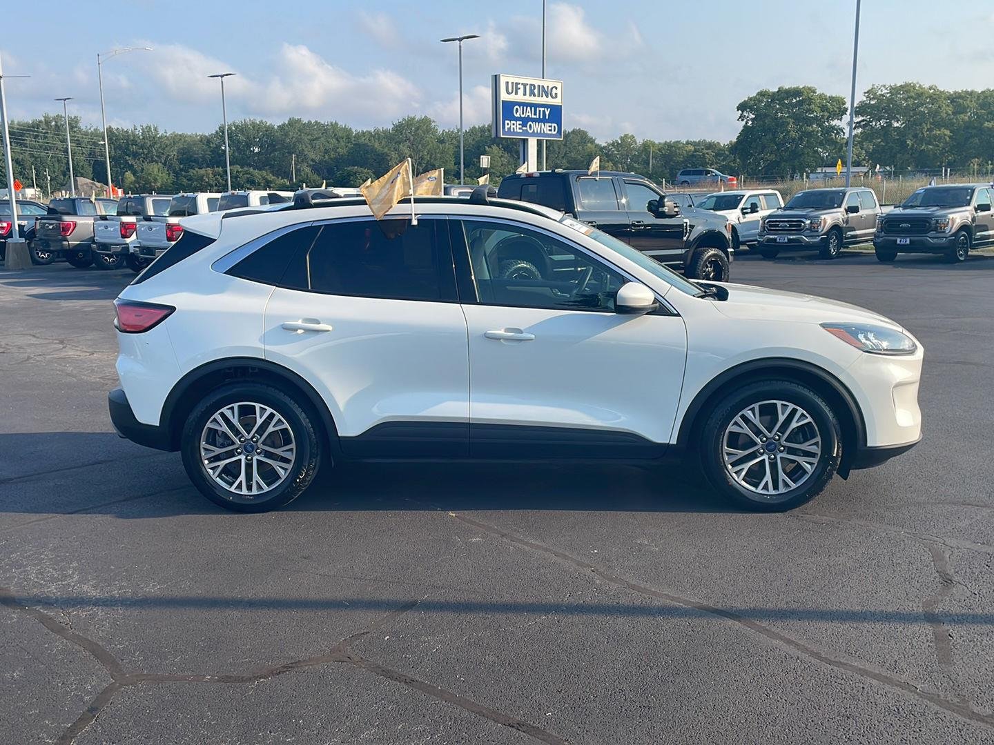Certified Used 2022 Star White Ford SEL image 6