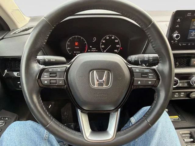 Used 2023 Silver Honda EX-L image 33