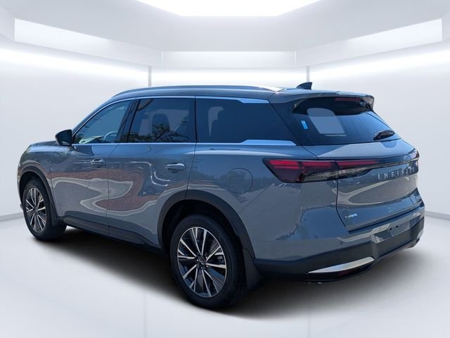 New 2027 Gray INFINITI LUXE image 5