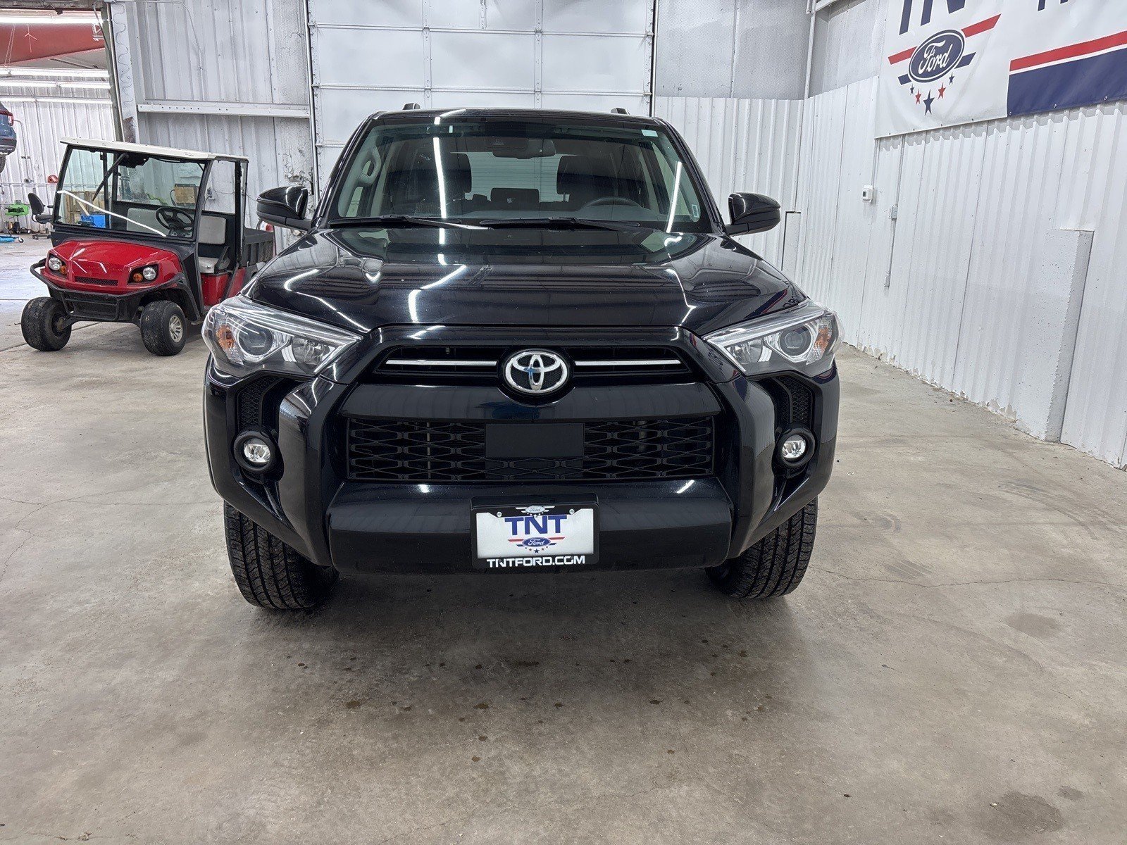 2024 Toyota 4Runner SR5 photo 3