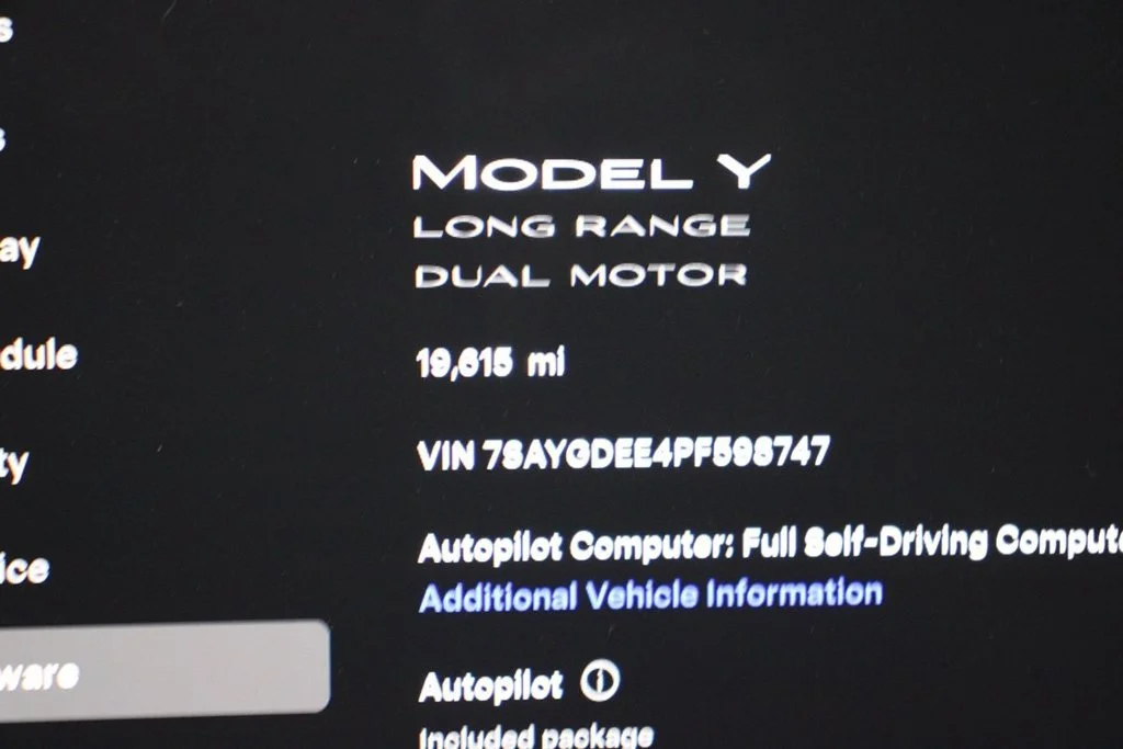 Used 2023 Solid Black Tesla Long Range image 26
