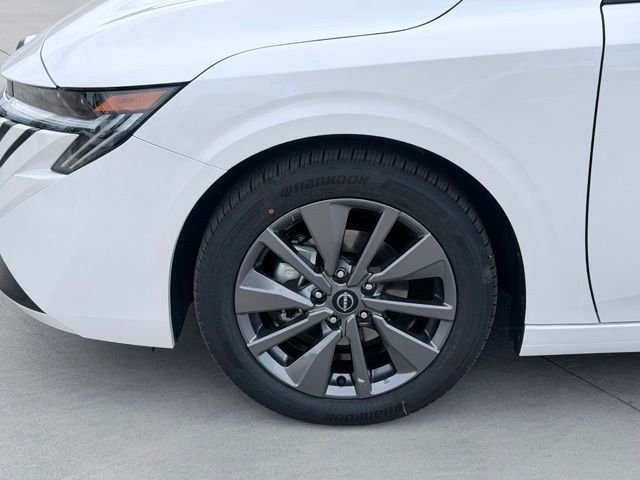 New 2026 Aspen White TriCoat Nissan SL image 34