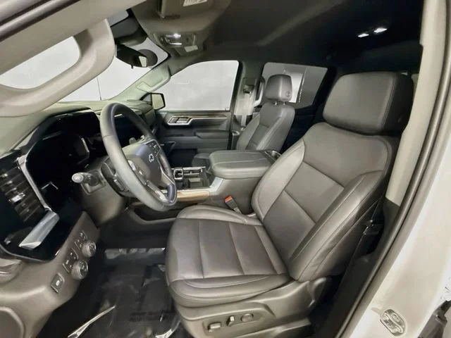 Used 2026 White Chevrolet RST image 22