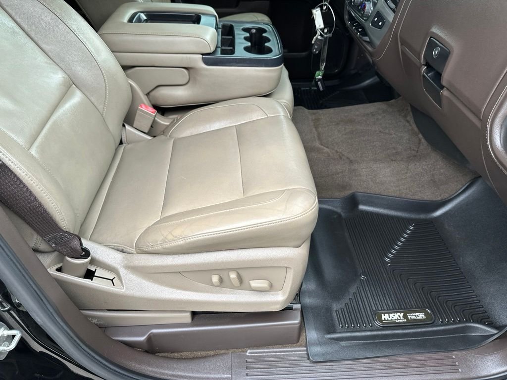 Used 2017 Black Chevrolet LTZ image 12