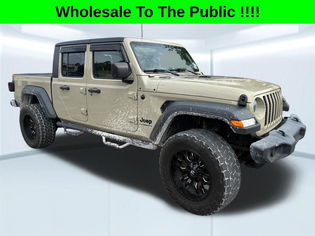 Used 2020 Beige Jeep Sport image 2