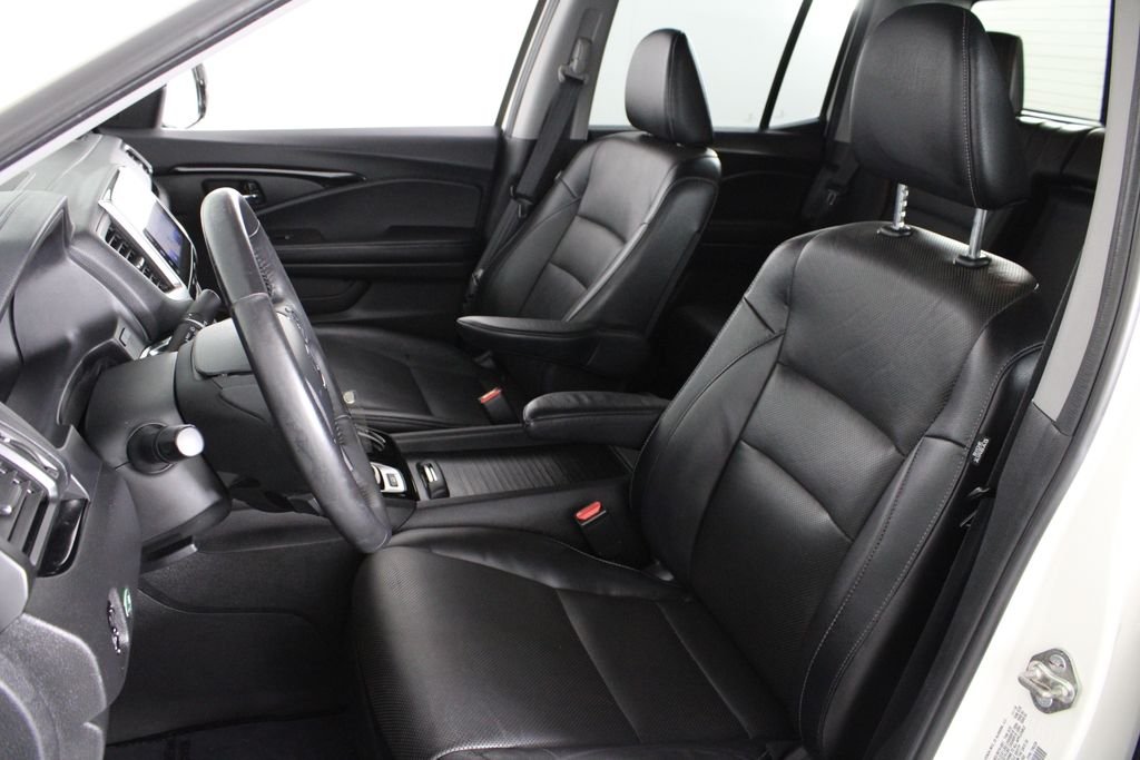 Used 2019  Honda RTL-E image 17