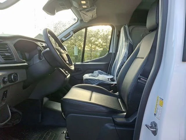 2026 Ford Transit Van Base - Photo 9