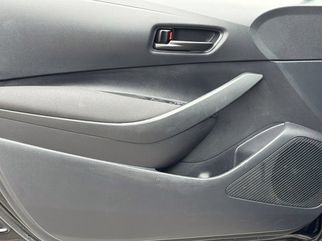 Used 2025 Midnight Black Metallic Toyota LE image 17