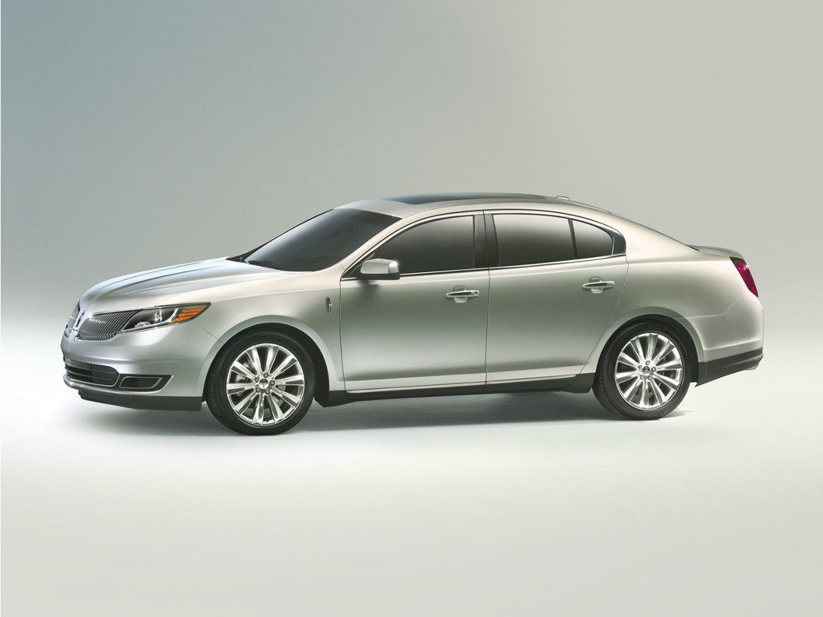 Used 2013  Lincoln Base image 21