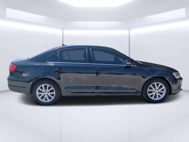 Used 2014 Black Volkswagen 1.8T SE image 2