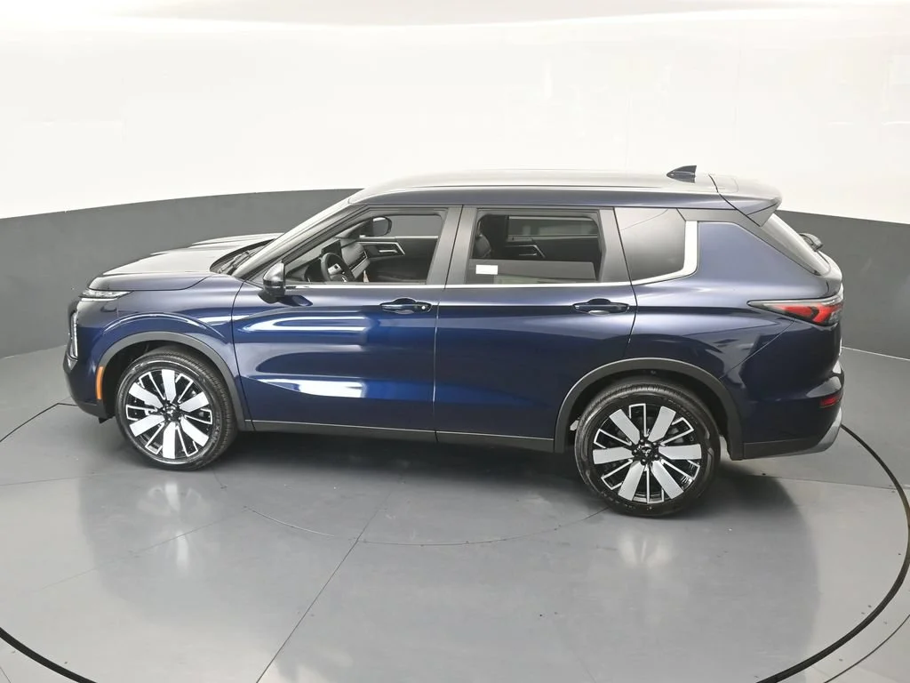 New 2026 Blue Metallic Mitsubishi SE 1.5T 2WD image 51