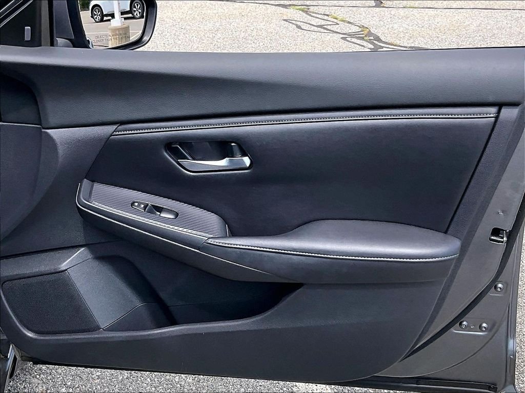 Used 2020 Gray Nissan S image 12