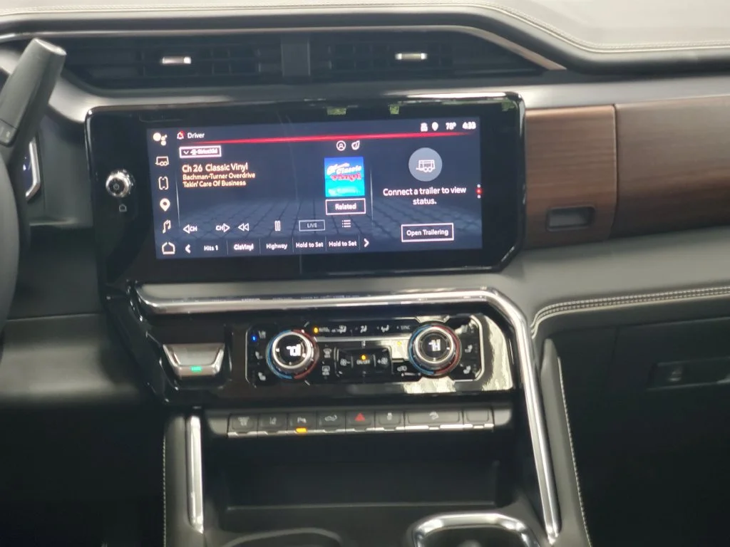 New 2026 Onyx Black GMC Denali Ultimate image 30