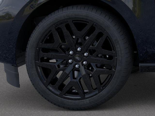 New 2026 Agate Black Metallic Ford MAX Platinum® image 42