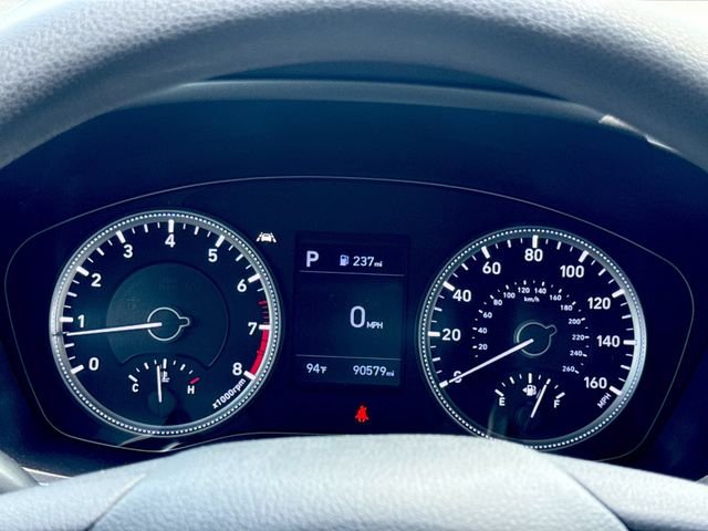 Used 2020 Blue Hyundai SE image 15