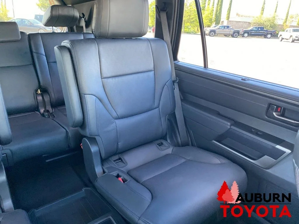 New 2026 Celestial Silver Metallic Toyota  Platinum image 23