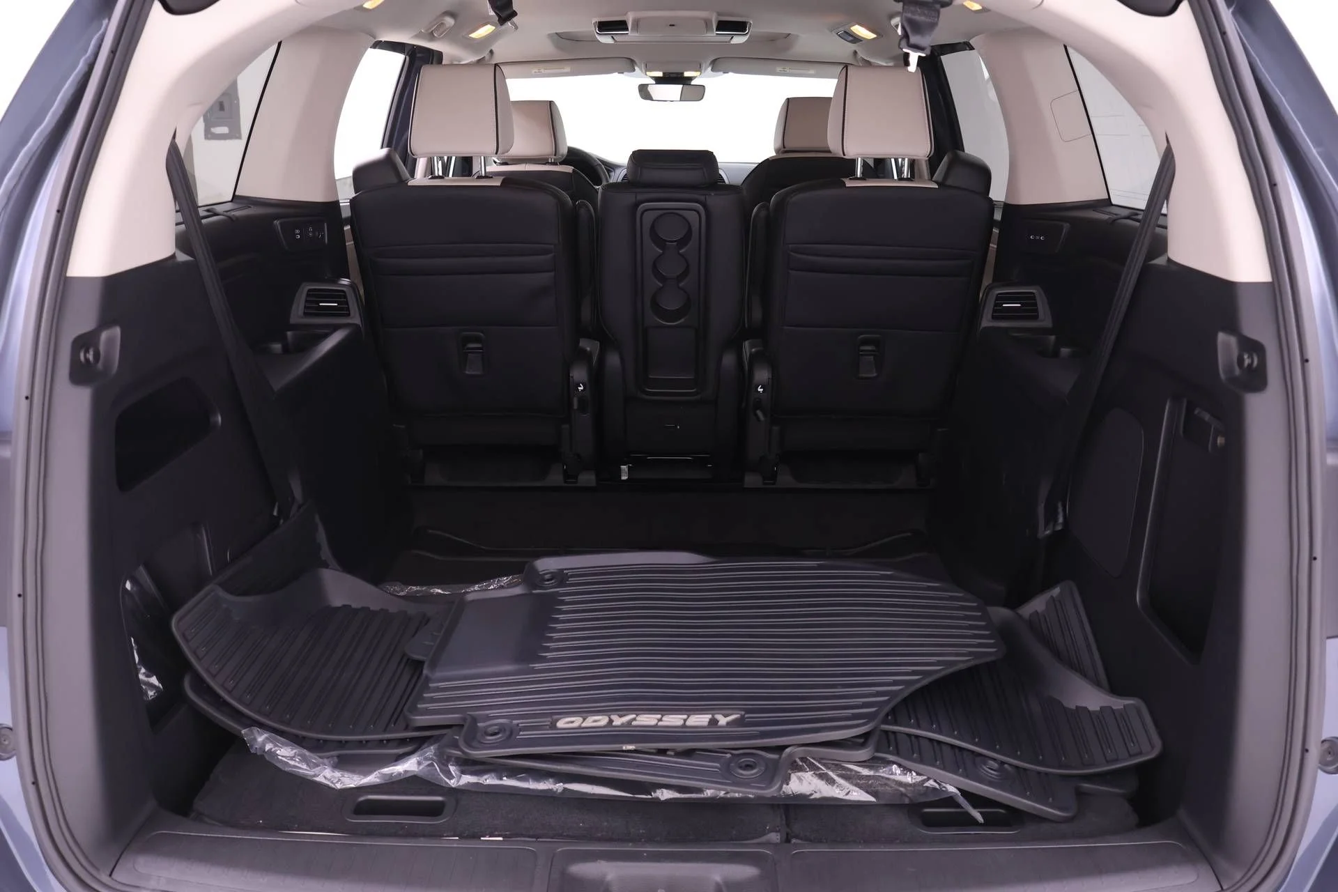 2026 Honda Odyssey Elite - Photo 14
