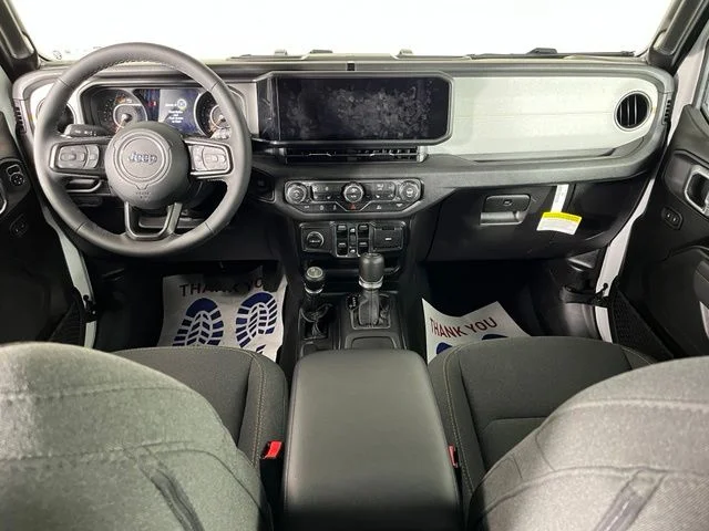 Used 2026 White/off-white Jeep Sport S image 41