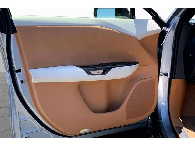 New 2026 Iridium Lexus PREMIUM AWD image 17