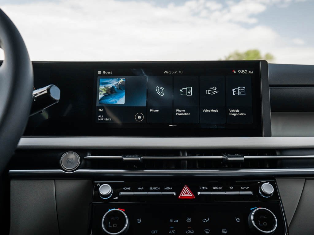 New 2026 Hampton Gray Hyundai SEL Plus AWD image 24