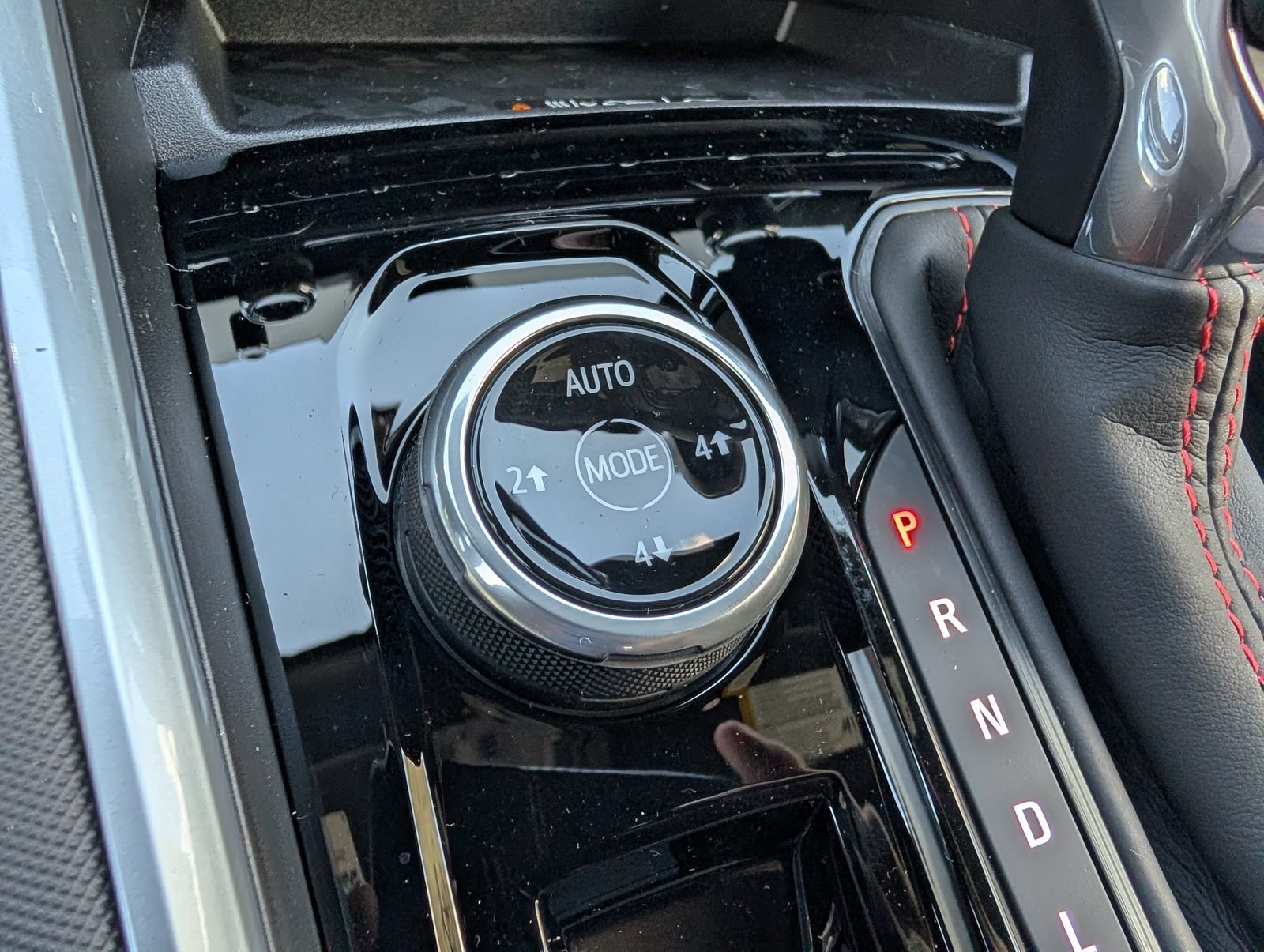 2026 Chevrolet Colorado Z71 - Photo 16