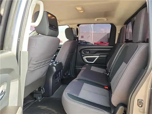 Used 2020 Gun Metallic Nissan SV (A9) 4x2 Crew Cab 5.5 ft. box 139.8 in. WB image 10